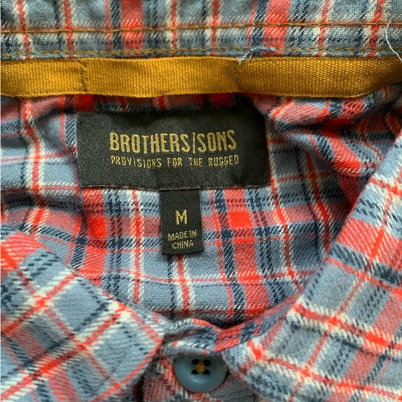Brothers/Suns plaid button-down shirt - Picture 4 of 5